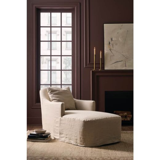 Noel Chaise in Putty