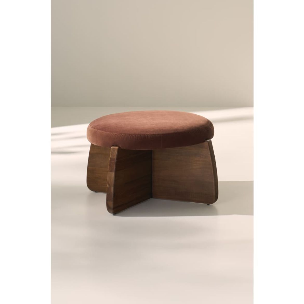 Nova Cocktail Ottoman
