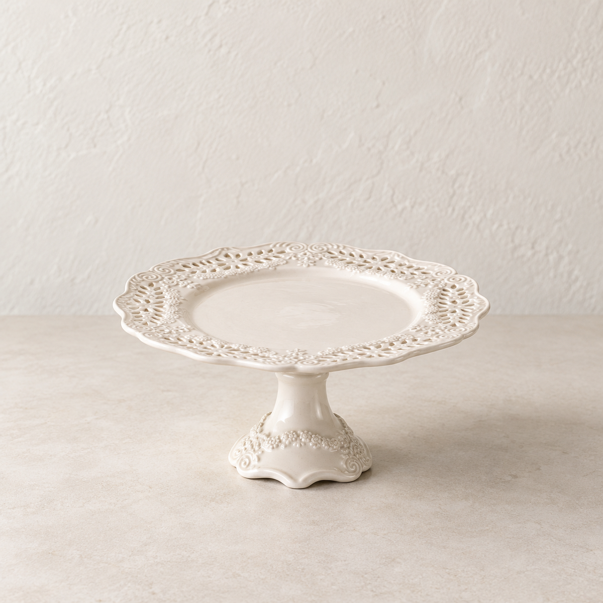 Lace Pedestal, Small