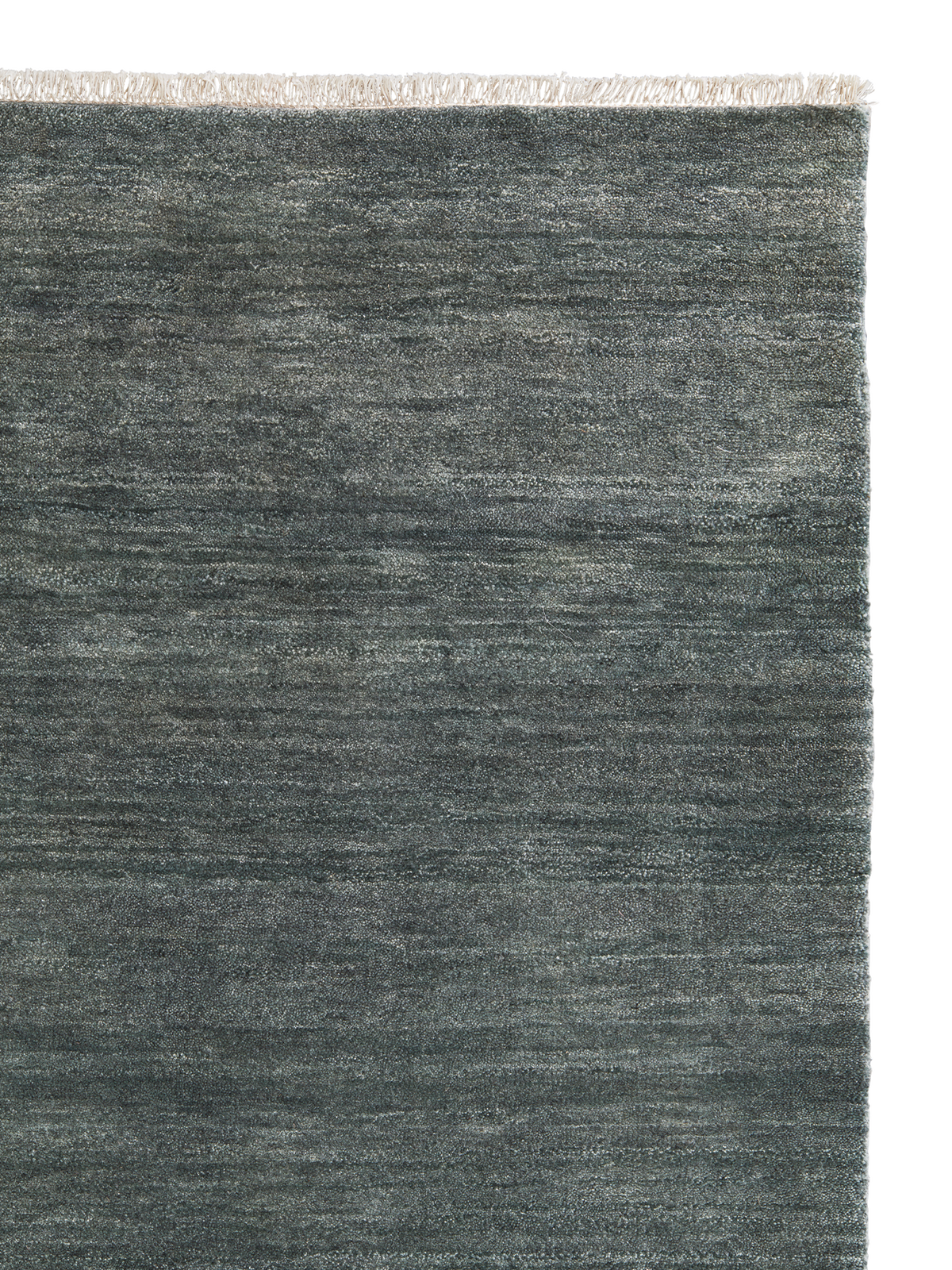 Agra rug in Marlin