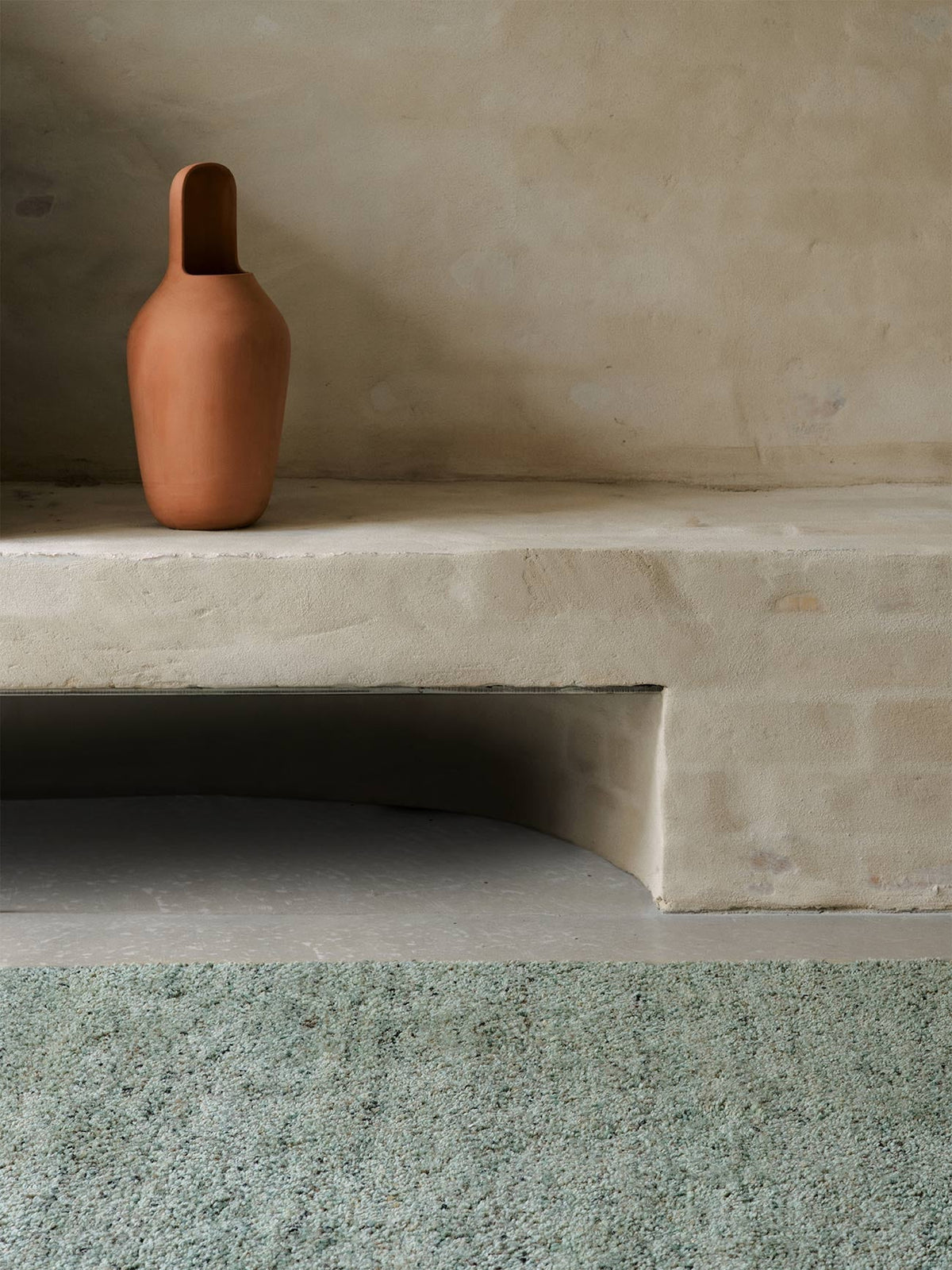Meadow rug in Seagrass