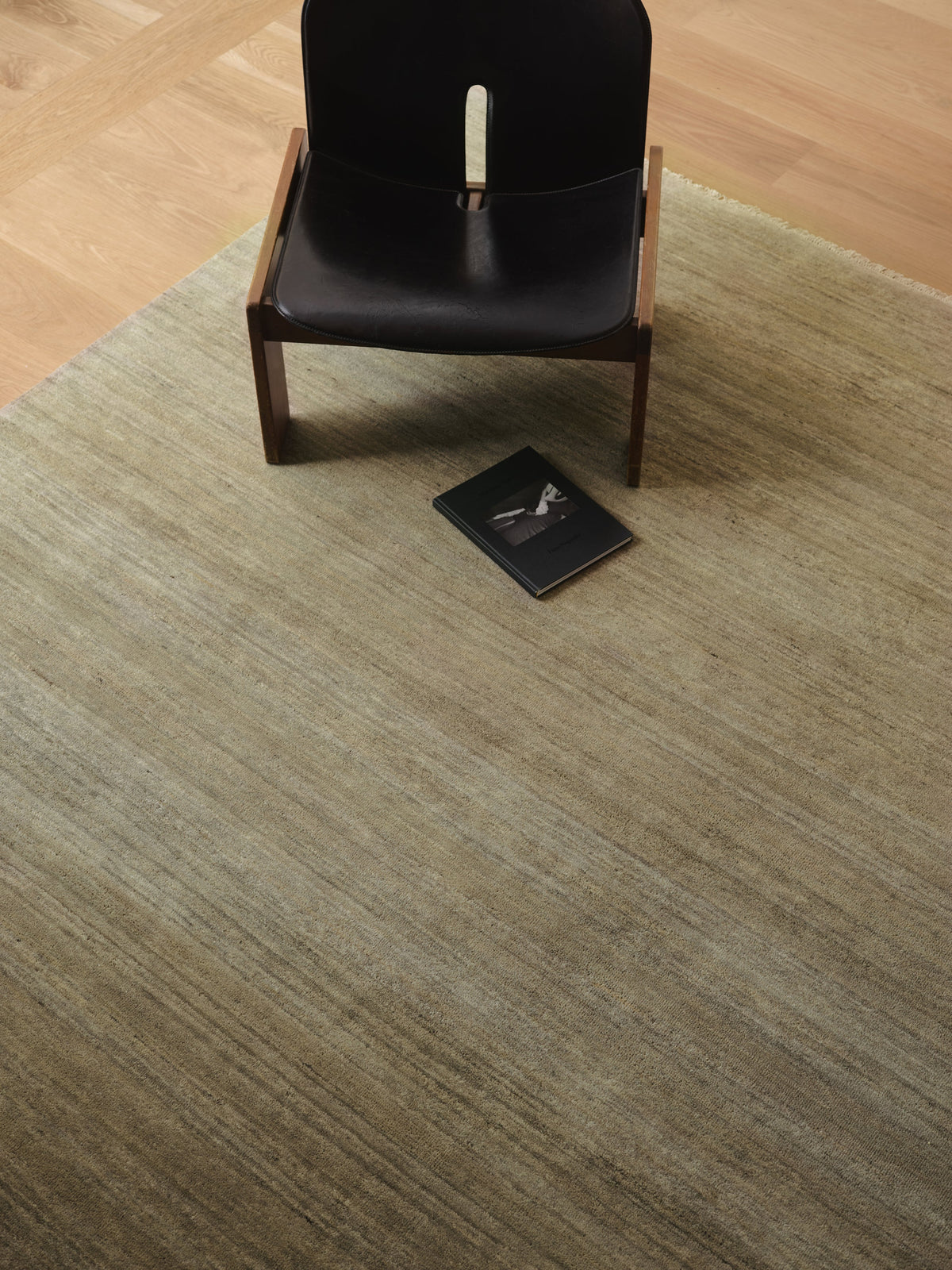 Odessa rug in Caraway