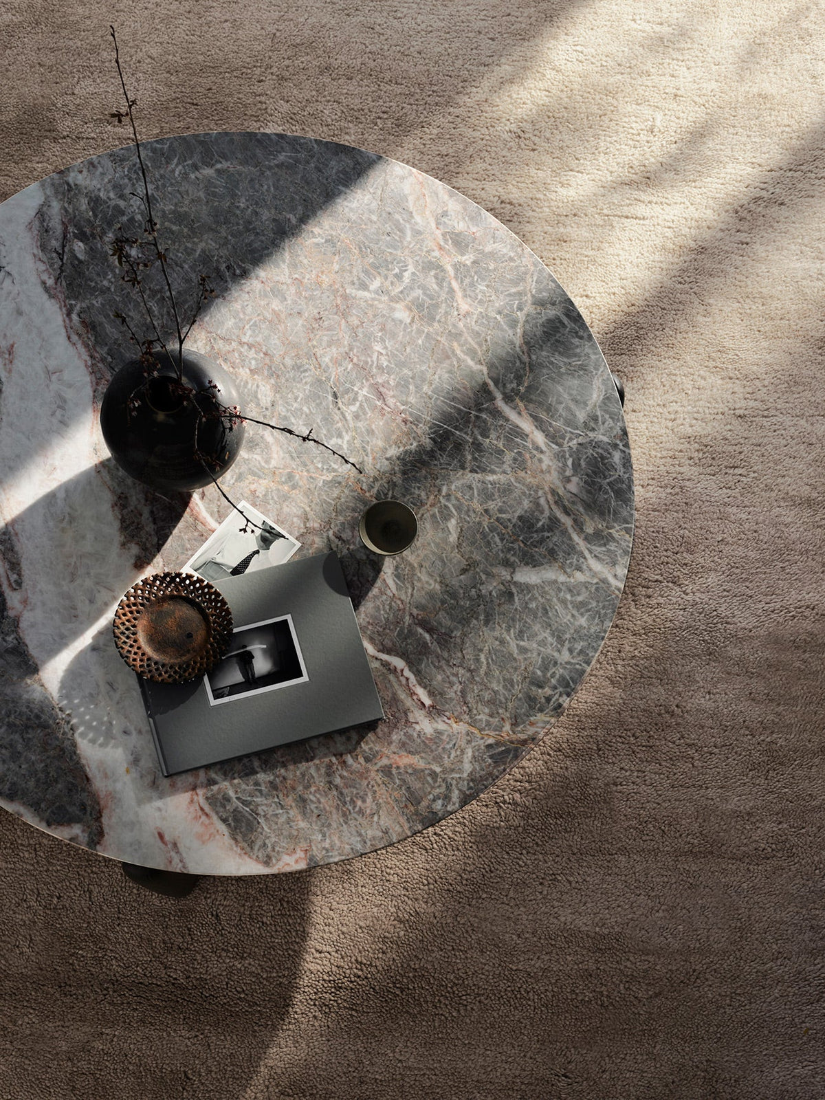 Petra rug in Sparrow