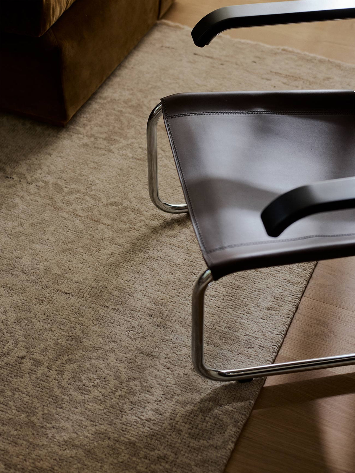 Sonata rug in Wisp