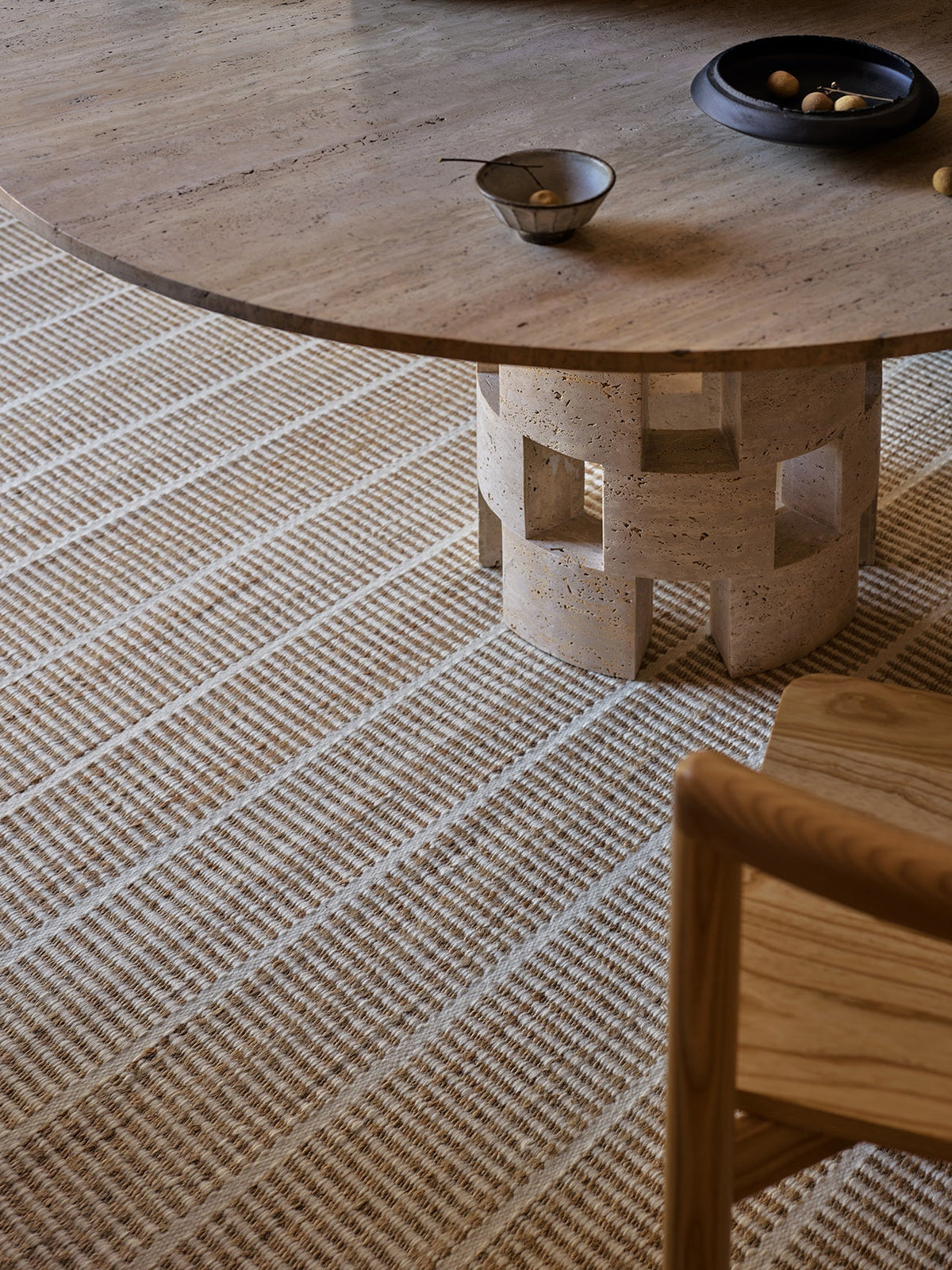 Trellis rug in Natural & Sandstone
