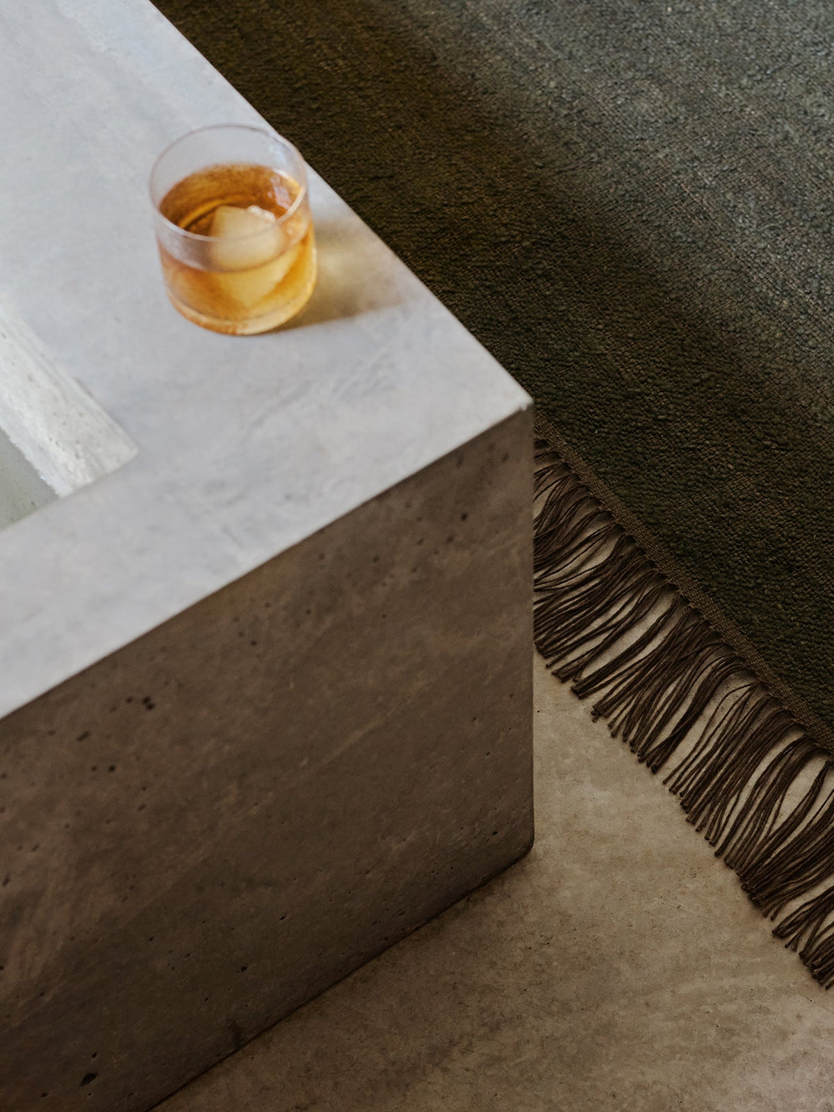 Willow rug in Cypress