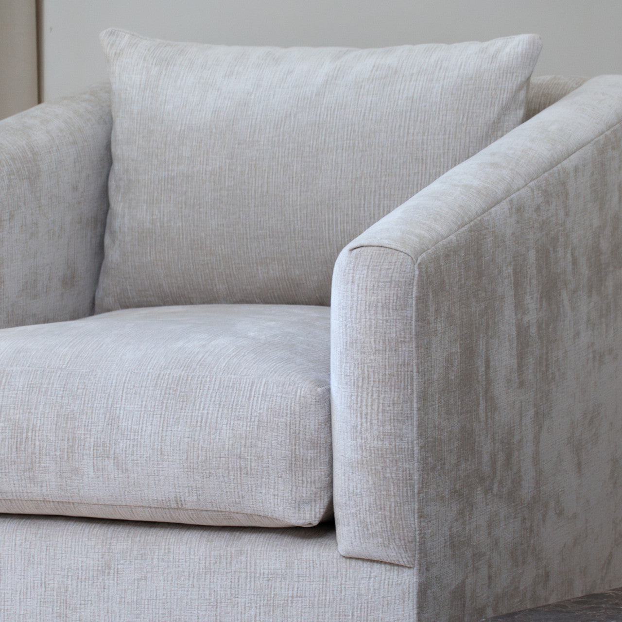 Aston Chair
