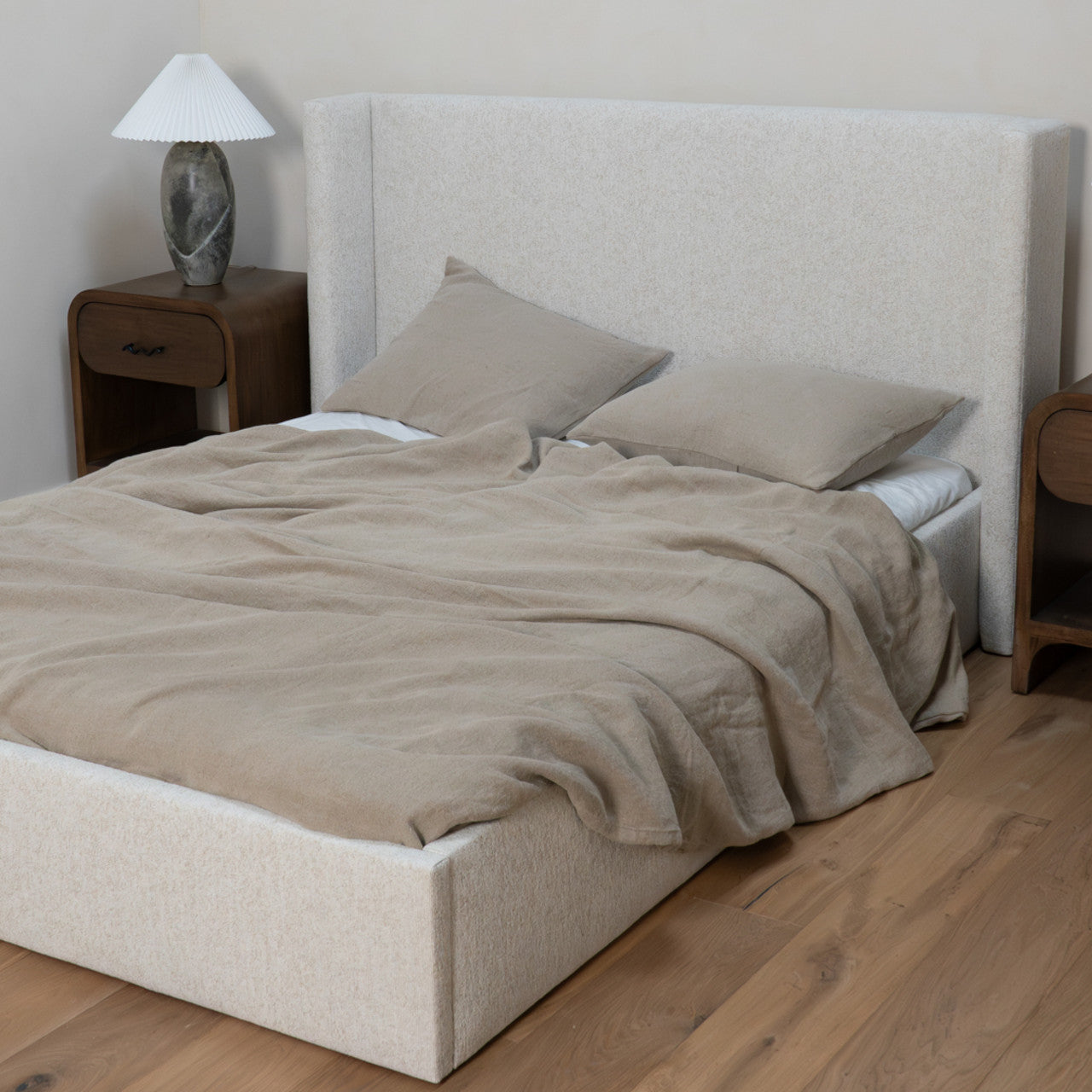 Chloe Bed
