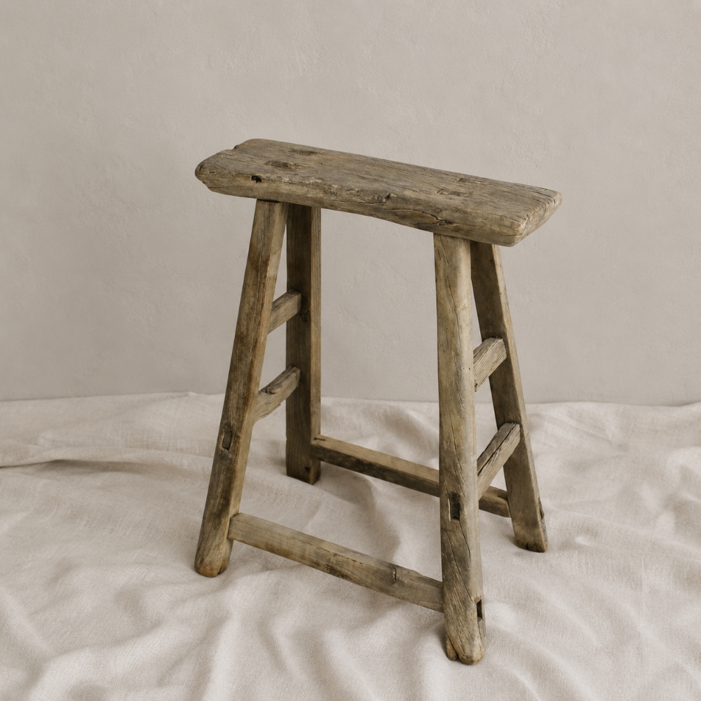 Elm Wood Hokkaido Stool