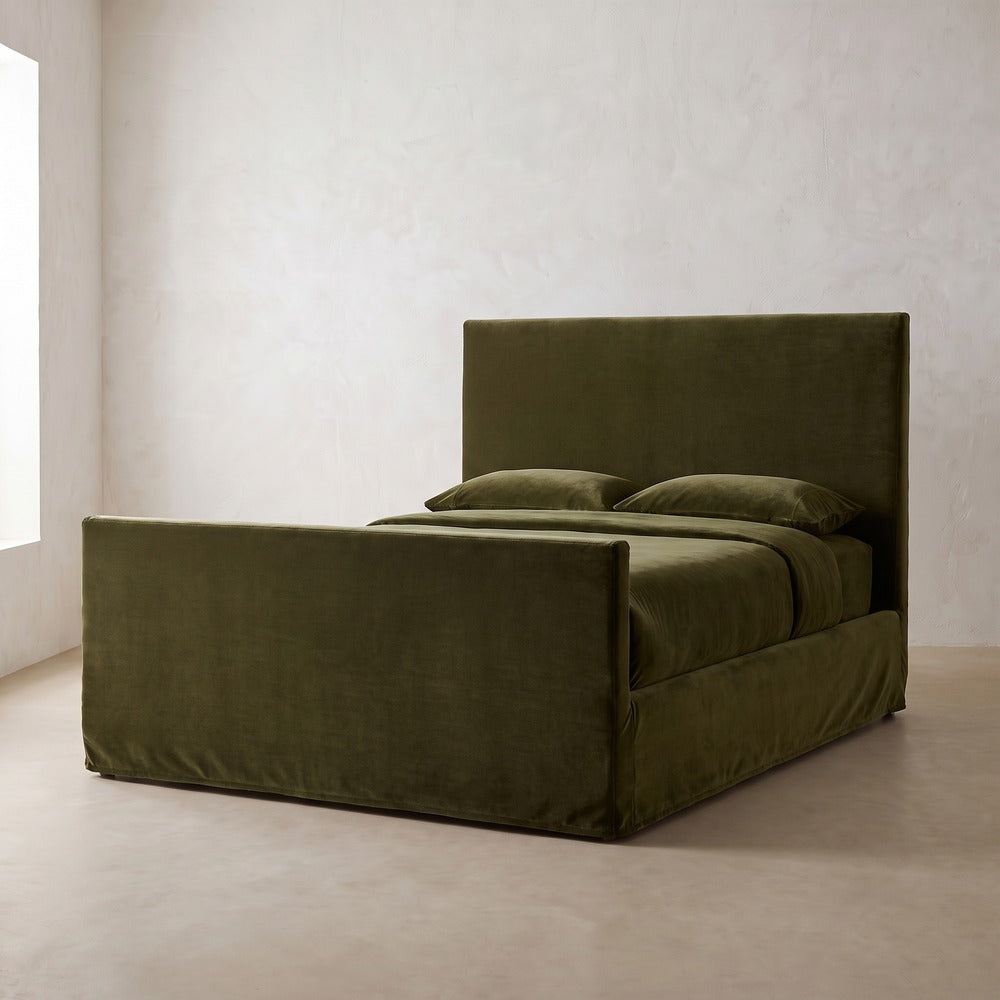 Glenwood Slipcovered Bed