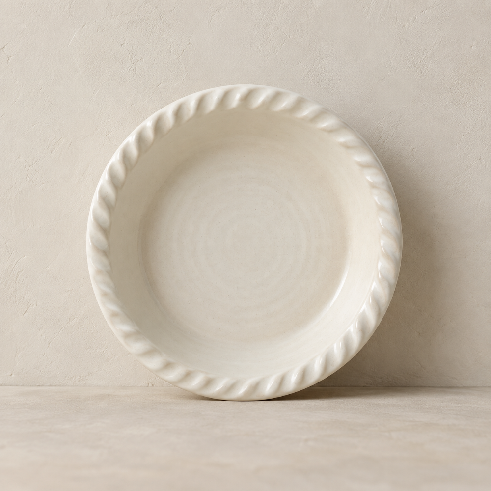 Heirloom Ivory Pie Plate