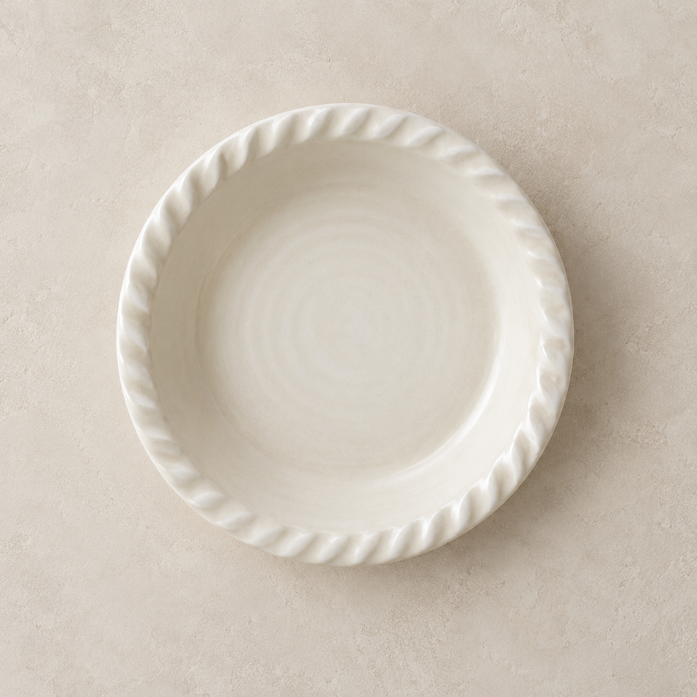 Heirloom Ivory Pie Plate