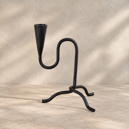Meander Taper Holder