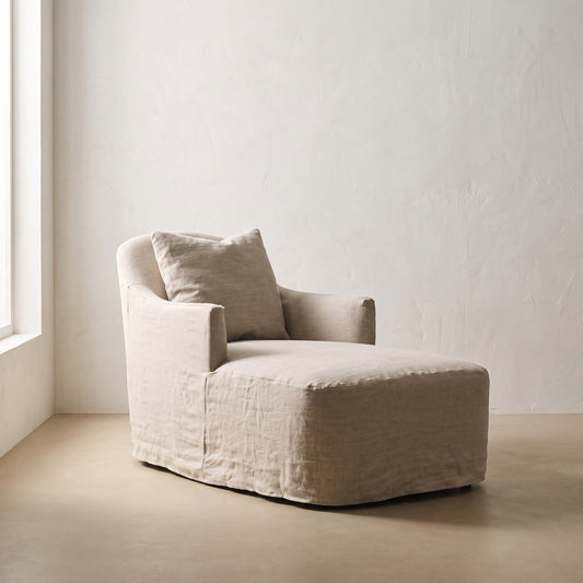 Noel Chaise in Putty