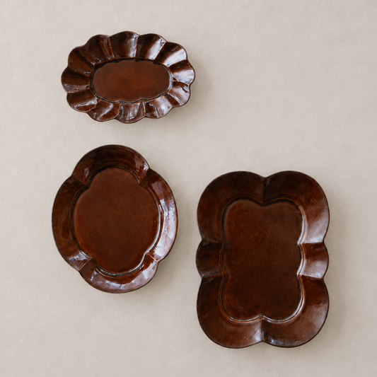 Terra Stoneware Scalloped Plate