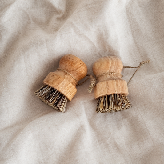 Wood Palm Brush